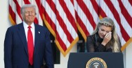 Con Trump, todo va de Trump, hasta una medalla a Charlie Kirk... Y los suyos, con Bannon al frente, ya apuntan al tercer mandato en 2028
