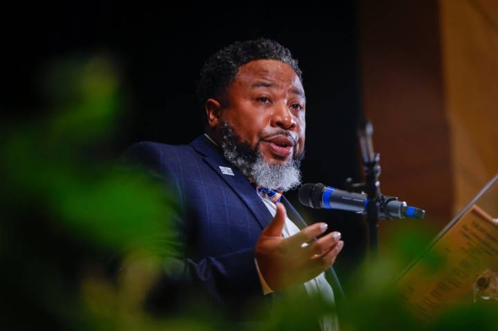 Georgia school chief resigns after indictment alleging kickback scheme in Illinois