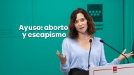 ¿Cumplirá la ley o desafiará a Feijóo? Ayuso se enreda con el registro de objetores del aborto