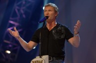 Who Is Performing National Anthem Before Steelers vs. Bengals? Craig Morgan’s Salary, Net Worth & More