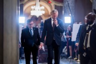 Senate vote to end U.S. government shutdown fails again