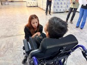 Con donación de silla de ruedas, Carlitos podrá mejorar su calidad de vida