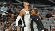 Even Spurs’ Victor Wembanyama can’t believe Stephon Castle’s alley