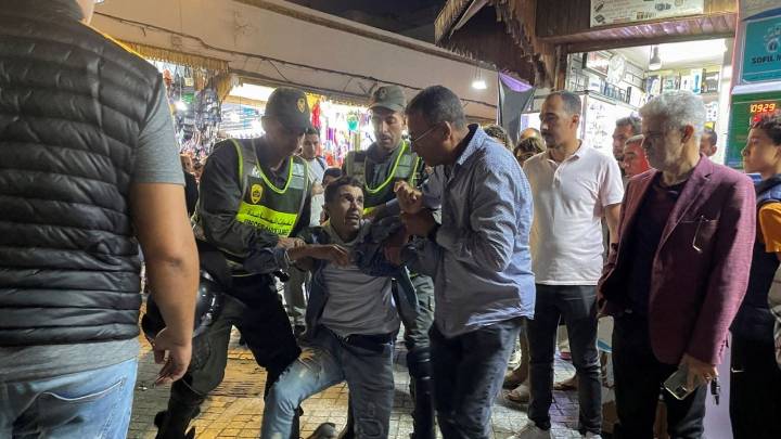 Jóvenes protestan en Marruecos para exigir mayor justicia social; hay 286 lesionados y más de 400 detenidos