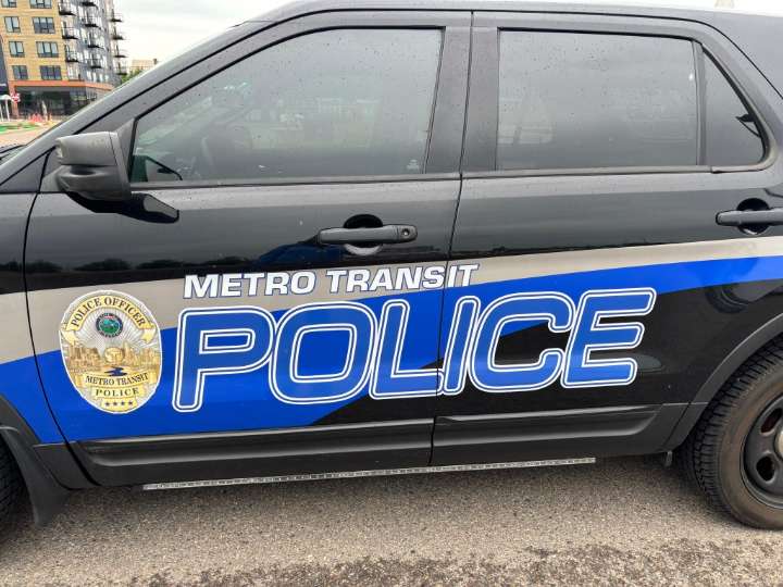 Attempted murder charge: Man used table leg to hit stranger 20+ times on St. Paul Green Line platform