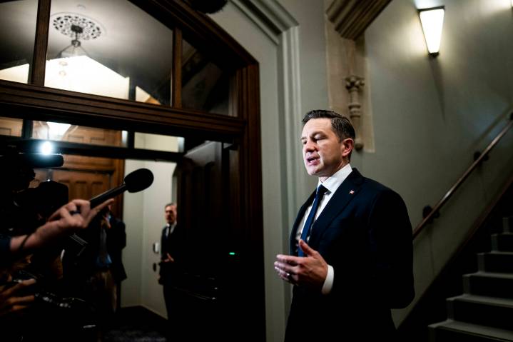 Poilievre’s Trump-north routine reckless, dishonest and disgraceful political theatre – Winnipeg Free Press