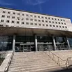 Queens judge with record of legal errors doesn't have to retire, court officials say