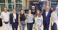 Llegan al AICM mexicanos que fueron atrapados en Israel