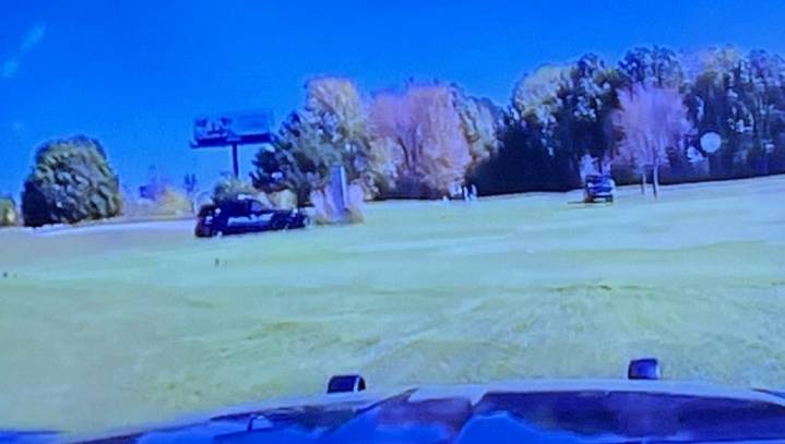 Wild police chase traverses golf course, wrong way on I