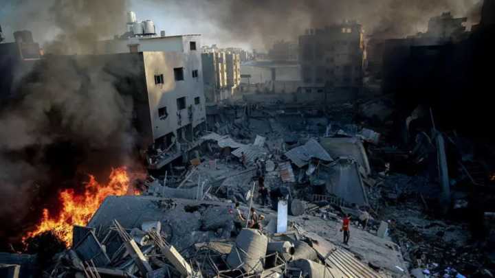 El plan de paz de Trump para Gaza “ignora los intereses del pueblo palestino”, dice un dirigente de Hamás a la BBC