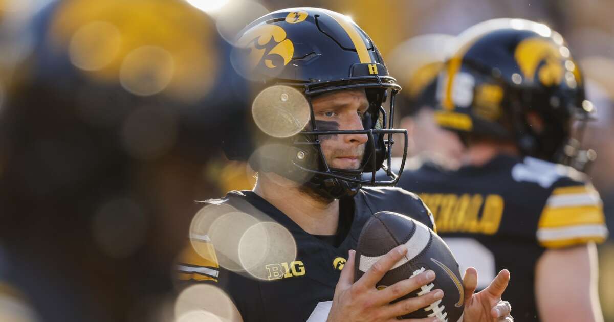 Kirk Ferentz shares update on Mark Gronowski, other Hawkeyes before Wisconsin