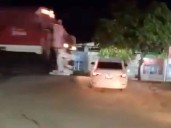 Tren embiste a vehículo que intentó ganarle el paso en Veracruz