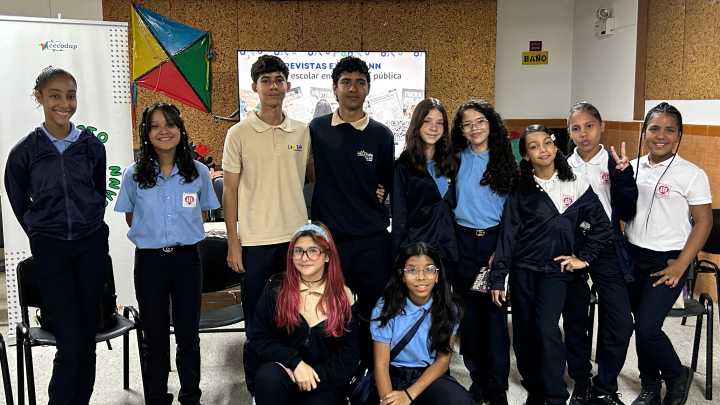 Estudiantes se empoderan con la escritura para tejer puentes desde el aula a la agenda pública
