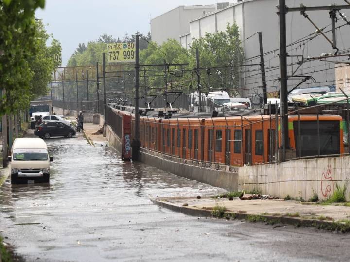 Lluvia ‘descarrila’ otra vez a la Línea A del Metro