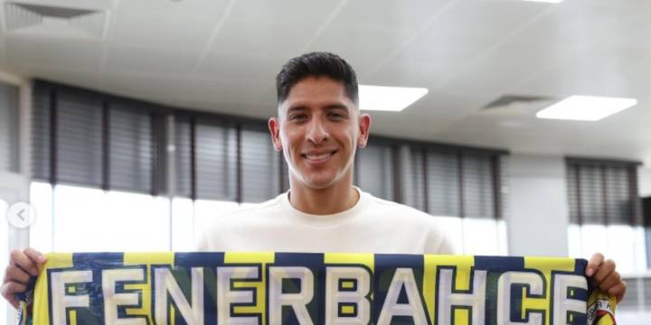 Edson Álvarez está de vuelta: Fenerbahce lo activa para la Europa League tras superar lesión