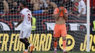 El Barcelona cayó estrepitosamente ante el Sevilla y cedió el liderato de LaLiga al Real Madrid