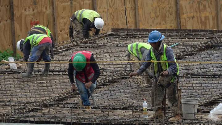 Actividad económica cae 0.6% en septiembre