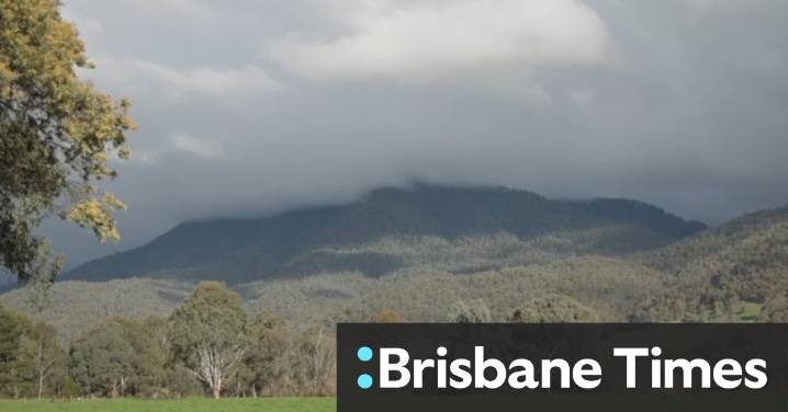 Two hikers feared dead in Victoria