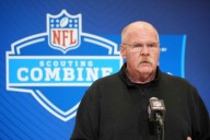 Brett Favre Repeatedly Got Andy Reid Into Trouble With Packers HC After Mike Holmgren’s Famous Outburst