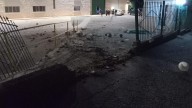 Herida una mujer al estrellar su coche contra un almacén de frutas y verduras en Mazarrón