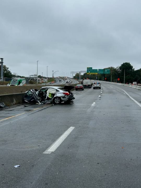 VSP: Multiple injuries in 4-vehicle crash on I