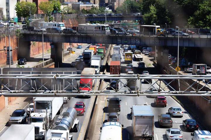 Cross Bronx Expressway coalition celebrates a win as state rolls back plans for “traffic diversion structure”