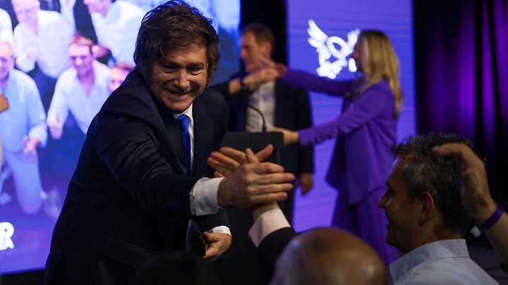 Triunfo de Milei impulsa un 21,78% el crecimiento de la Bolsa de Buenos Aires