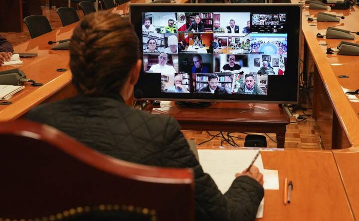 Ante las intensas lluvias, Sheinbaum anuncia que el Comité de Emergencia continúa en sesión permanente