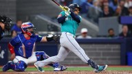 Marineros arrasan en Toronto e inclinan la serie 2