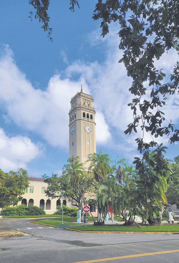 UPR inicia proceso de admisión automática para estudiantes con los promedios más altos