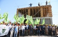 Jaldo recorrió obras de la primera etapa del Procrear Tucumán