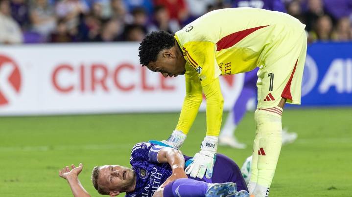 Thomas Müller's stoppage-time goal helps Whitecaps beat Orlando 2