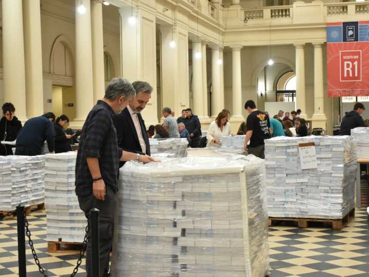 El Gobierno informó que cuesta más de $ 12.100 millones reimprimir las boletas para la provincia de Buenos Aires
