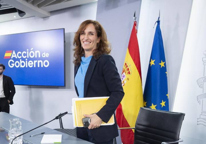 Sanidad aprueba el decreto que extiende los beneficios de la ley ELA a otros enfermos irreversibles