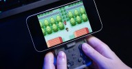 This magnetic controller brings Game Boy-style controls to your smartphone
