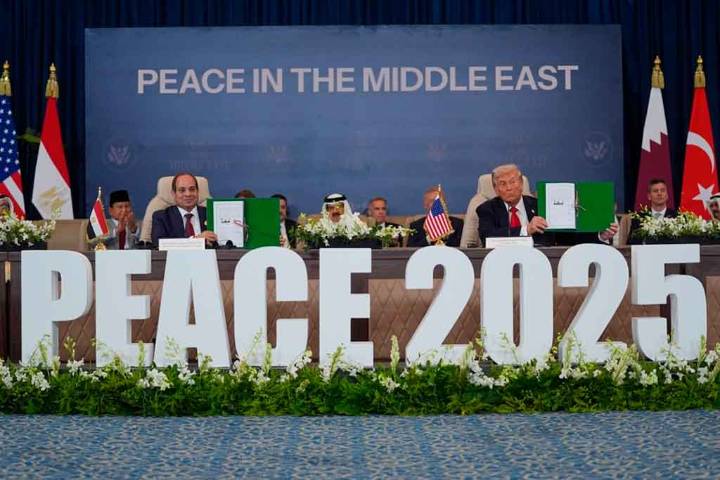 Garantes firman plan de paz para Gaza durante cumbre en Egipto
