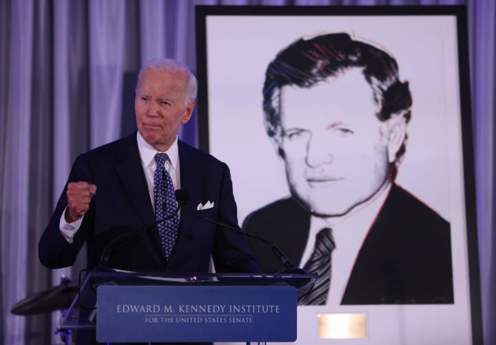 Biden warns of 'dark days' and urges Americans to stay optimistic