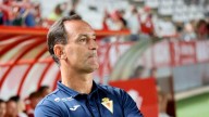Joseba Etxeberria, de las dudas a las soluciones en el once del Real Murcia