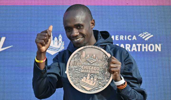 Imponente: Jacob Kiplimo conquista el Maratón de Chicago y se queda cerca del récord Mundial