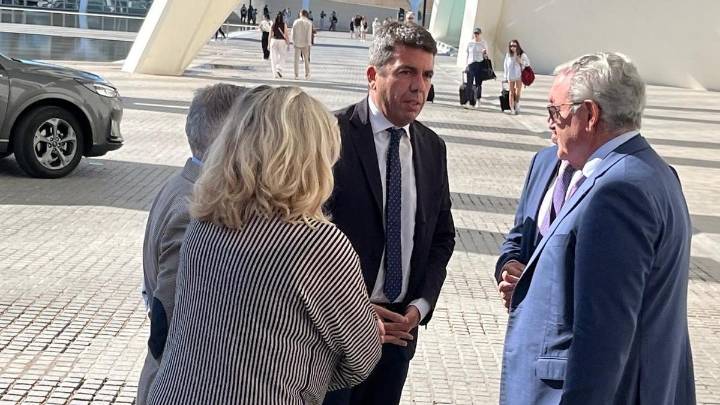 Mazón anuncia una comparecencia sin concretar más: "Me hago cargo del día de ayer"