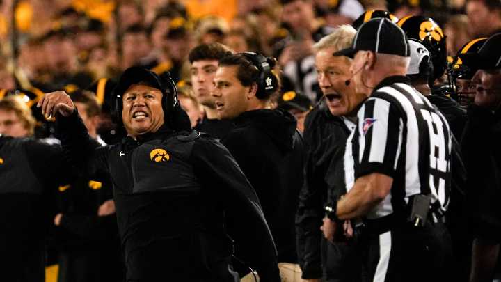 LeVar Woods evaluates Iowa's special teams, Kaden Wetjen's return game