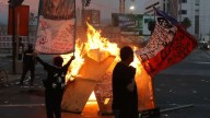 Aniversario del 18-O: Manifestación en Plaza Italia provoca desvíos de tránsito en el centro de Santiago
