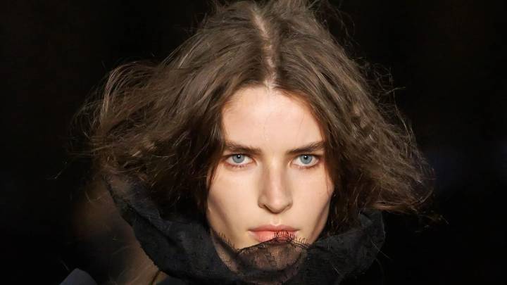 Messy Hair Is About to Be the Season’s Hottest Trend
