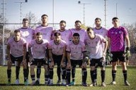 Fénix perdió con Argentino de Merlo y descendió a la Primera C