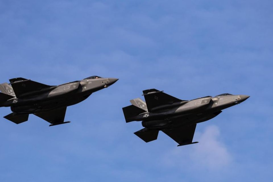 Venezuela rechaza incursión de aviones de EEUU y exige cese de hostigamiento