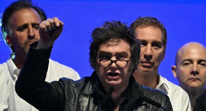 Elecciones Argentina 2025: Javier Milei pide voto para vencer al “comunismo” y sacar adelante reformas claves | La Libertad Avanza 