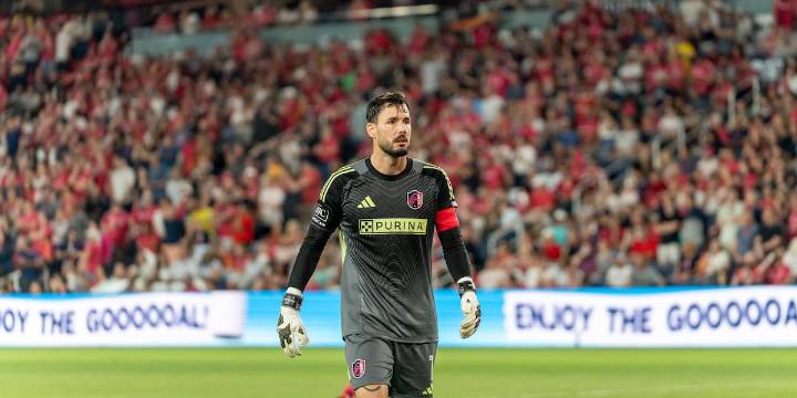 Roman Bürki Re-Signs with St. Louis CITY SC Through 2027