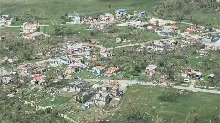 Destrucción total en 'Black River', Jamaica, tras el paso del huracán Melissa