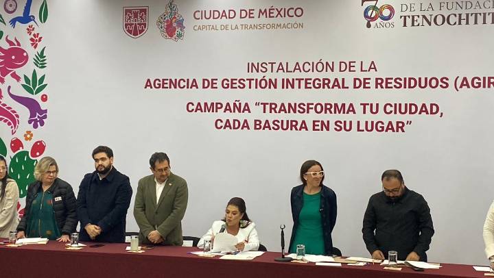 Instala Brugada agencia para separar y reducir residuos en CDMX