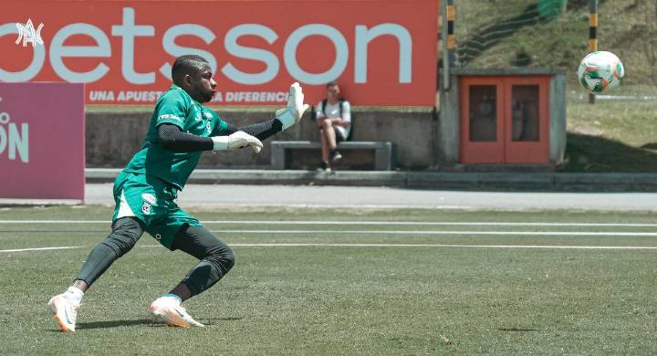 Más que merecido: Nacional hizo oficial el futuro de Harlen Castillo para la próxima temporada